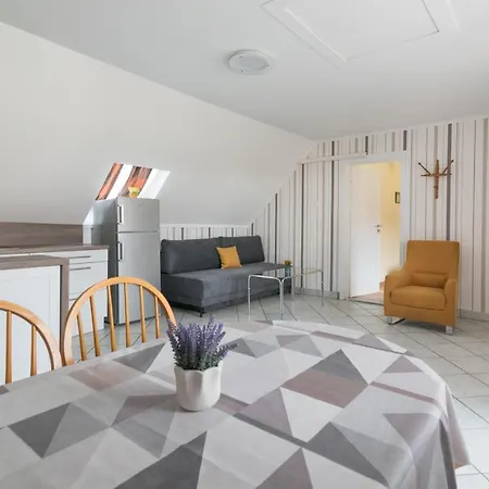 Apartment Nemes Apartmanhaz *