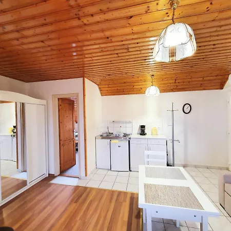 Apartment Nemes Apartmanhaz