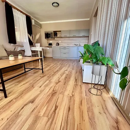 Lejlighed Nemes Apartmanhaz *