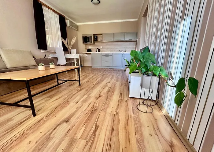 Apartment Nemes Apartmanhaz *